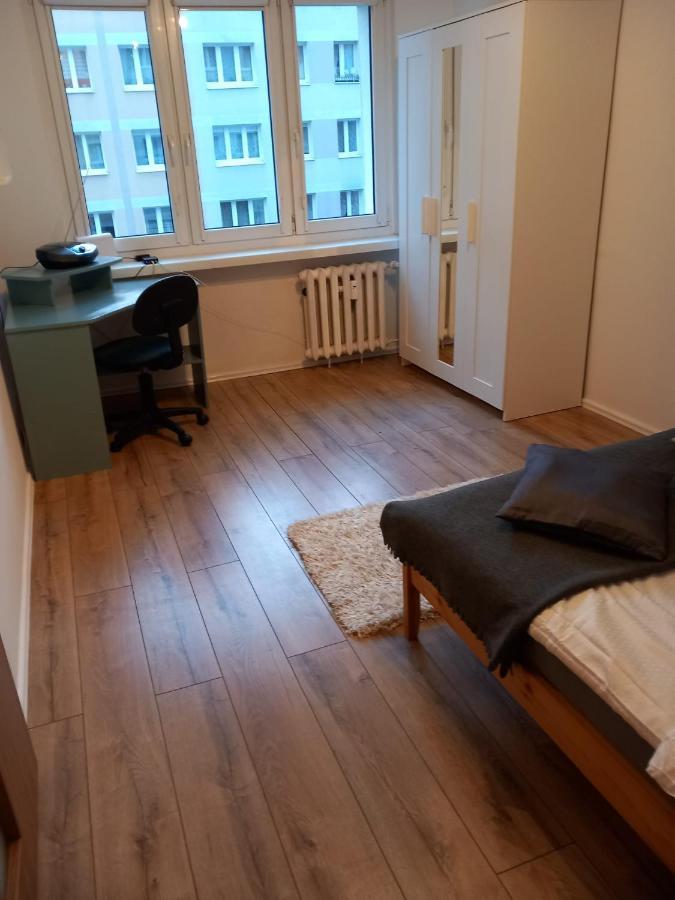 Warta Piastowskie Apartament Poznan Exterior photo